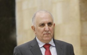 وزير الداخلية اللبناني  يلوّح بالاستقالة