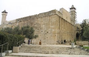 الاحتلال يغلق المسجد الإبراهيمي بذريعة 'الأعياد اليهودية'