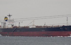 أنباء عن توقيف باكستان ناقلة نفط إيرانية في ميناء كراتشي