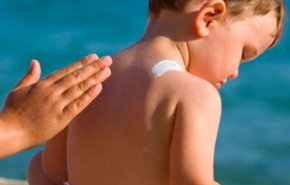 إشارات على جسم الاطفال تشير الى الإصابة بسرطان الجلد
