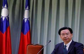 تايوان تهاجم الصين وتتهمها بتحويلها لـ'هونغ كونغ' ثانية