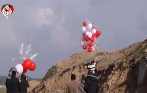 شاهد .. عودة كابوس البالونات الحارقة الى مستوطنات غلاف غزة