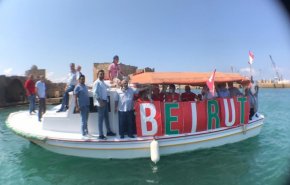 مسيرة مراكب بحرية في صيدا تضامنا مع بيروت