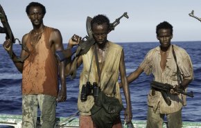 إطلاق سراح صيادين ايرانيين من قبضة القراصنة الصوماليين(+ فيديو)