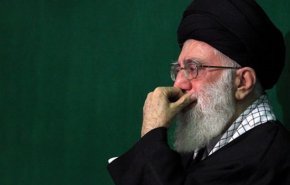 قائد الثورة يحضر مراسم العزاء الحسيني دون مشاركة الجمهور