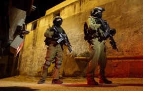 حملة اقتحامات واعتقالات 'إسرائيلية' تطال قياديا بحماس من طولكرم