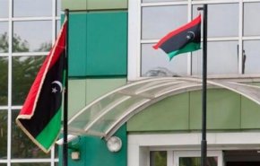 شاهد..40 شخصا يقتحمون سفارة ليبيا في بيلاروس