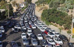 ترافیک پرحجم در مسیر شمال به جنوب هراز و کرج-چالوس/ سکوت وزیر بهداشت در برابر یک فاجعه