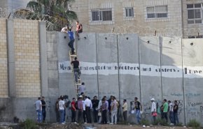 جنرال إسرائيلي: جدار الفصل.. خدعة سياسية تحت غطاء أمني