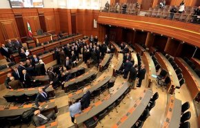 رایزنی‌های پارلمانی لبنان برای معرفی نخست‌وزیر جدید/ حمایت فراکسیون الوفاء للمقاومه از مصطفی ادیب