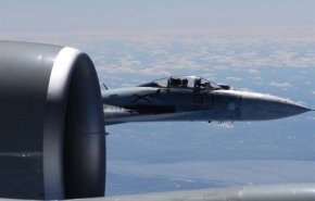 رهگیری دو جنگنده آمریکایی و انگلیسی از سوی یک جنگنده روسی بر فراز دریای بارنتس
