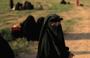 نساء “داعش” المحتجزات ببَغداد .. هذه احلامهن!