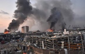 بيروت تحترق ألماً والإمارات تنتشي بتطبيعها الخائن!