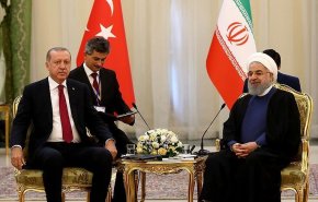 اجتماع إيراني تركي اليوم الثلاثاء برئاسة روحاني وأردوغان