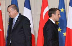 تركيا وفرنسا تطبعان العلاقات وتنسقان بشأن سوريا !