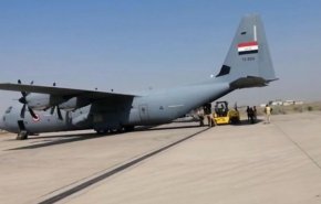 أول طائرة مساعدات عراقية تتجه إلى السودان
