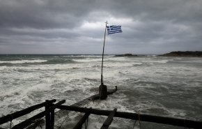 اليونان.. مقتل شخصين جراء عاصفة 