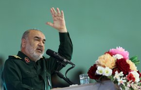 اللواء سلامي: امريكا متهاوية داخليا ومعزولة خارجيا