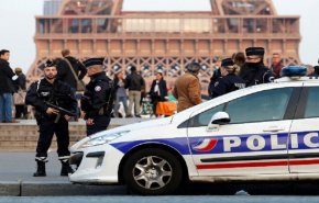 اعتقال 5 مشبوهين بهجوم باريس بينهم جزائري وباكستاني