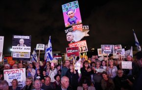 خبراء إسرائيليون: فساد نتنياهو يعرض 