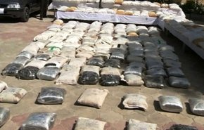 الأمن الايراني يطيح بعصابة مخدرات اجنبية في مشهد