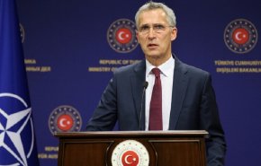 الناتو يدعو تركيا للبحث عن بديل لأنظمة الدفاع الجوي الروسية 