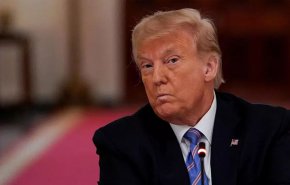 شاهد.. ترامب ينتهك التدابير الصحية بعد خروجه من المشفى