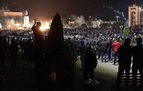 نخست وزیر و رئیس پارلمان قرقیزستان استعفا کردند