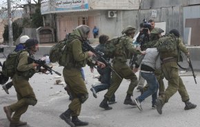 قوات الاحتلال تشن حملة دهم و اعتقالات واسعة بالضفة