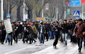 اكثر من الف اصابة جراء اعمال عنف في المظاهرات القرغيزية