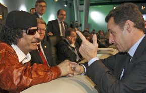 وثيقة تكشف السبب وراء إطاحة فرنسا بالقذافي عام2011
