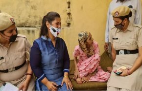 إنقاذ امرأة حبسها زوجها في مرحاض لمدة عام ونصف!