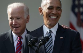 أوباما يدخل على خط الانتخابات لدعم بايدن وهاريس
