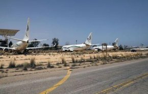 أول طائرة ركاب تتوجه من طرابلس إلى بنغازي منذ عام