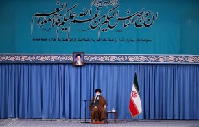 قائد الثورة : على الجميع تنفيذ قرارات اللجنة الوطنية لمكافحة كورونا