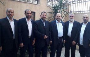 وفد قيادي من حماس يتوجه الى القاهرة