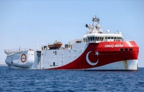 تركيا تمدد مهمة سفينتها للتنقيب عن الغاز في شرق المتوسط 