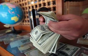 انخفاض اسعار صرف الدولار الامريكي في الاسواق العراقية