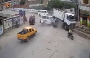 فيديو لـ'حادث سير' مروع في مصر.. 58 ثانية أدمت القلوب