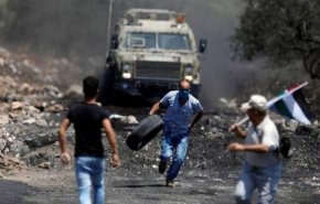 الإحتلال يشن حملة إعتقالات في الضفة الغربية 