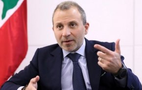 نائب لبناني يكشف أسباب فرض العقوبات على باسيل 