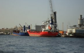 ليبيا.. ميناء طرابلس على موعد مع 3 سفن تجارية