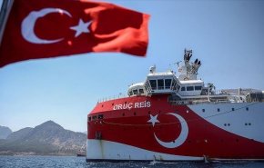تركيا ترسل ثالث سفينة تنقيب إلى البحر الأسود
