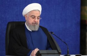 الرئيس روحاني يدعو الى تنمية شاملة للعلاقات الايرانية العمانية