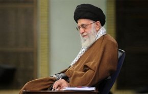 قائد الثورة: التعبئة ثروة كبيرة وهبة إلهية للشعب الايراني