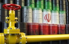 إيران تتوقع بيع 2.3 مليون برميل نفط يوميا من آذار القادم