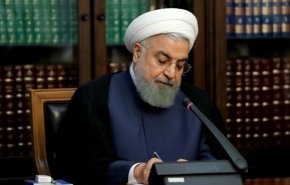 الرئيس روحاني يامل بالمزيد من تطوير العلاقات بين ايران وتايلندا