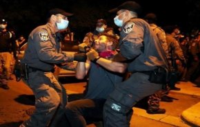 اعتقال 5 أشخاص في احتجاجات مناهضة لنتنياهو الليلة الماضية