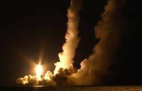 شلیک همزمان ۴ موشک بالستیک از زیردریایی اتمی روسیه