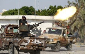 ليبيا.. أنباء عن اشتباكات دامية في طبرق وسقوط قتلى